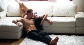 MĘSKIM ZDANIEM: Tak odzywamy się tylko do kobiety, która nas OCZAROWAŁA!