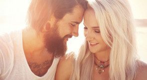 8 rzeczy, które ZAUWAŻA u CIEBIE każdy mężczyzna. Co to takiego?