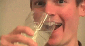 10 rzeczy, o których myśli MĘŻCZYZNA, gdy pieści CIĘ ORALNIE!