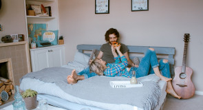 Co powinnaś schować przed swoim chłopakiem zanim ZAPROSISZ GO DO SIEBIE!