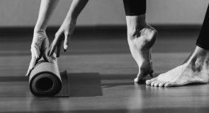 Relaksująca joga dla zmęczonych stóp – idealna po ciężkim dniu!