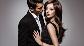 16 RZECZY, które robi facet, gdy mu się PODOBASZ na 100%