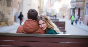 Szkoła uwodzenia: jak poderwać faceta w 10 minut? Nasze rady!