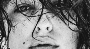 MĘSKIM ZDANIEM: Tak zachowuje się w łóżku KOBIETA I KOCHANKA IDEALNA!