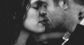 Spełnij jedną z tych 15 męskich potrzeb, a będziesz dla niego KOBIETĄ DOSKONAŁĄ!