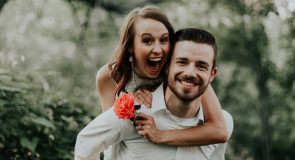 8 rzeczy, których NIE LUBI w tobie facet, gdy myśli o WAS NA POWAŻNIE!