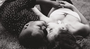 FACECI TYPUJĄ: 15 banalnych sekretów SZCZĘŚLIWEGO ZWIĄZKU!