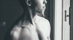 10 intymnych pytań o seks, które FACET najczęściej zadaje u seksuologa!