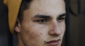 Te myśli pojawiają się w głowie FACETA, gdy uświadamia sobie, że jest zakochany