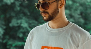 10 kobiet wyznaje, jakie są najbardziej PODNIECAJĄCE rzeczy, które może ubrać mężczyzna!