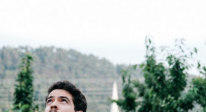 10 znaków, że spotykasz się z facetem, który jest zakochany……W SOBIE!