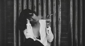 TOP 9 sposobów, aby każdy MĘŻCZYZNA szybciej się w tobie zakochał