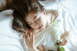Co powinnaś zrobić przed pójściem spać? 8 trików, które gwarantują spokojny sen