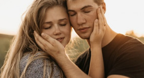 FACET WYLICZA: Kilka bardzo nietypowych sposobów na powiedzenie “Kocham cię”