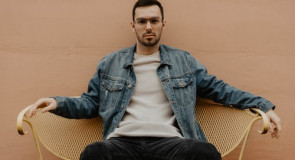 FACET WYLICZA: Oto sytuacje, w których NIE możesz być O MNIE zazdrosna!