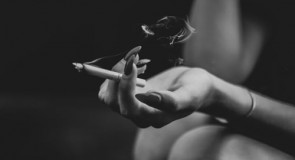 Męska lista rzeczy, które od razu rujnują atmosferę w sypialni!