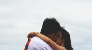 Jak świętować urodziny FACETA? 8 boskich i niebanalnych pomysłów