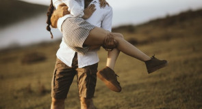 6 bezwstydnych trików, aby FACET stał się twoim łóżkowym niewolnikiem!