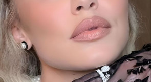 Świąteczne trendy beauty 2025/2026: Ice Glam wraca do łask