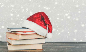 TOP 4 KSIĄŻKI  NA PREZENT dla kobiet, które kochają literaturę piekną