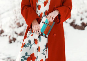 5 kosmetyków, które naprawdę działają. Kobiety kupują je w 2025 roku jak szalone