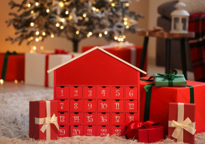 Najciekawsze kalendarze adwentowe z kosmetykami – który wybrać?