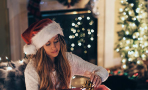 Jak kobiety tworzą współczesną kulturę Świąt? Trendy zimowe 2024/2025