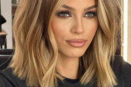 Najmodniejsze fryzury 2025. Te cięcia odmładzają i pasują każdej kobiecie