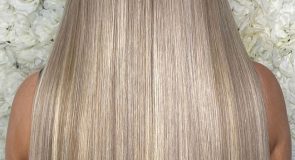 Fryzjerzy zdradzają: te fryzury dodają lat (a większość kobiet wciąż je wybiera)