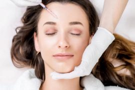 Naturalny efekt w medycynie estetycznej – jakie zabiegi nie zmieniają rysów twarzy?