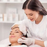 Botox – fakty i mity. Kiedy zabieg jest bezpieczny i daje naturalny efekt?