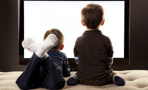 Jak niebezpieczne są filmy dla dzieci na Netflix Kids? Brak dokładnych określeń wiekowych i co to oznacza dla rodziców