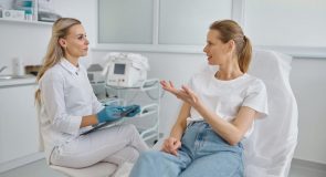 Ile kosztują zabiegi medycyny estetycznej? Ceny, o które najczęściej pytają pacjentki