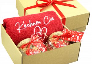 Co kupić chłopakowi na WALENTYNKI? Lista prezentów 2026