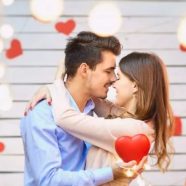 Prezent, który mówi „znam Cię” – dlaczego w Walentynki liczy się intencja