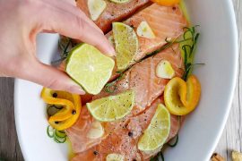 Wiosenna dieta na hormony. Co jeść, żeby odzyskać energię, poprawić metabolizm i lepiej się czuć