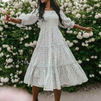 wiosenna jasna sukienka midi