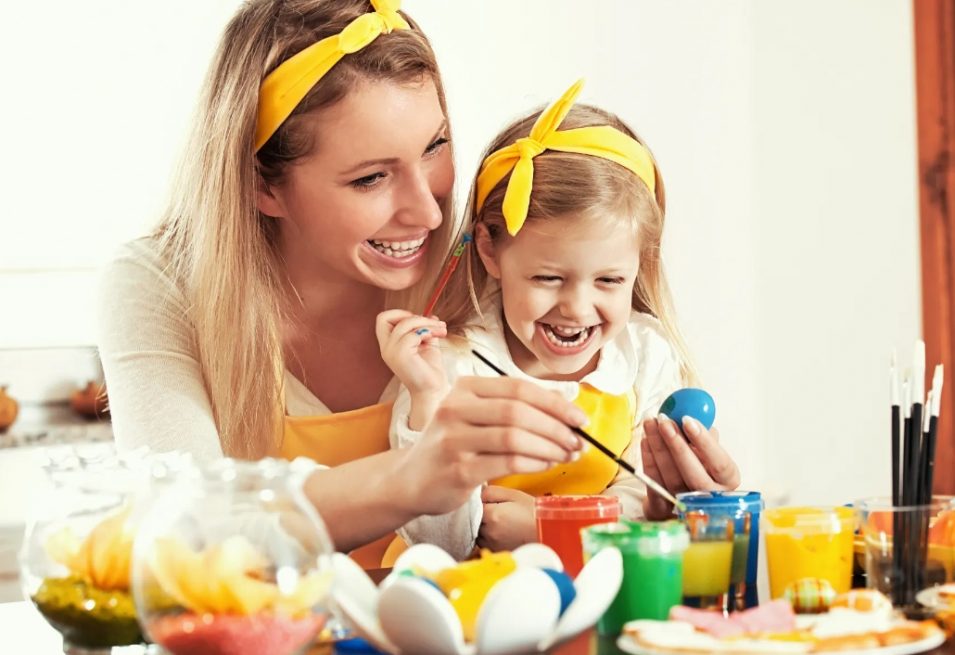 Wielkanoc z dzieckiem bez stresu – jak przygotować święta i nie zwariować