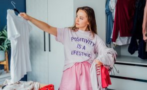 Wiosenne porządki w głowie – dlaczego mamy potrzebę „ogarnięcia życia”?