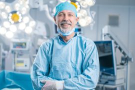 Jak wygląda rekonwalescencja po operacjach plastycznych? Fakty, które warto znać