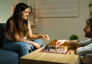 Najlepsze gry planszowe dla par. TOP 12, które pokochacie we dwoje