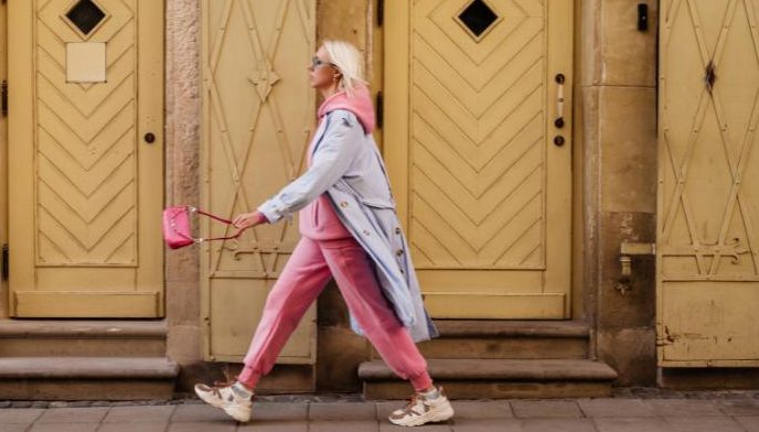 Wiosna 2026: moda, paznokcie i trendy, które naprawdę chcemy nosić